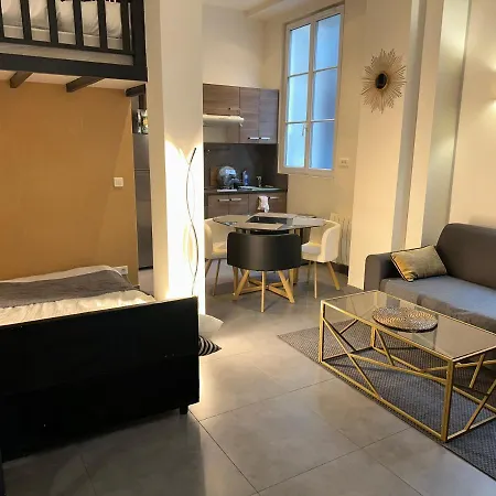 Lägenhet Spacious Loft Near Jardin Du Luxembourg