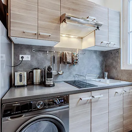 Spacious Loft Near Luxembourg Garden * 파리